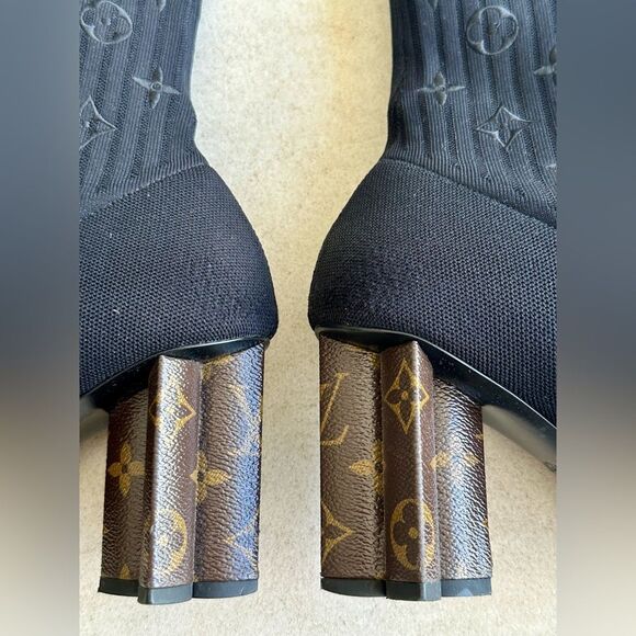LOUIS VUITTON Monogram Stretch Fabric Silhouette Ankle Boots Black EU 40 US 10 - Picture 13 of 13